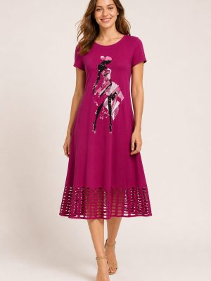 magenta obleka z modnim potiskom spredaj